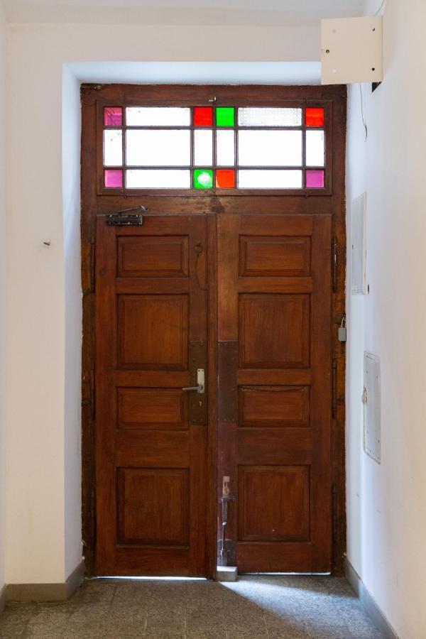 Shy But Shining! Lovely, Stylish & Fully Equipped. Apartamento Cracóvia Exterior foto