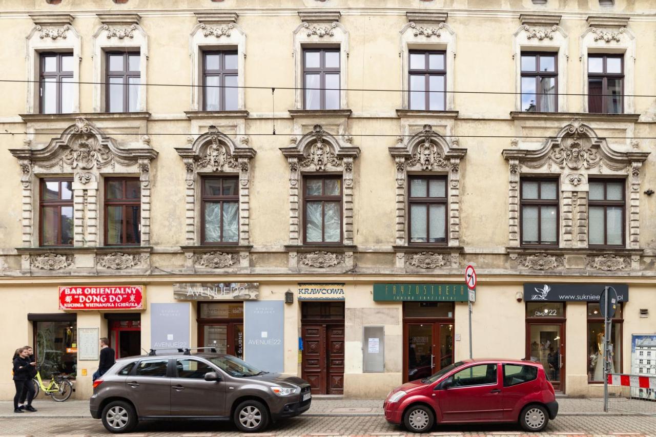 Shy But Shining! Lovely, Stylish & Fully Equipped. Apartamento Cracóvia Exterior foto